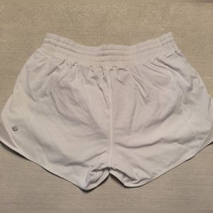Lululemon Hotty Hot High-Rise Lined Shorts 4"